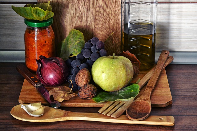 Could a Mediterranean diet and exercise reduce dementia risk?